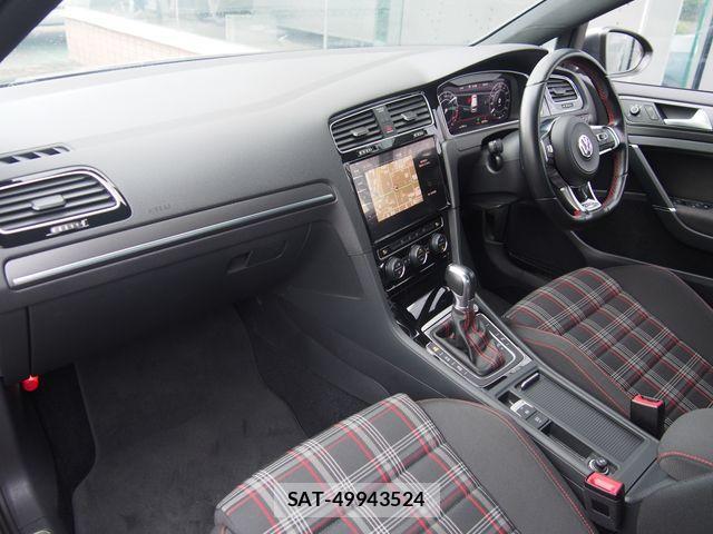 VolksWagen GOLF GTI 2018-08 780624-5