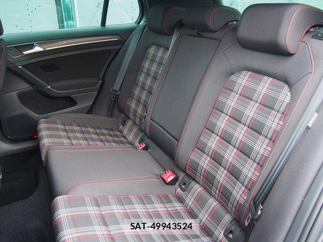 VolksWagen GOLF GTI 2018-08 780624-6