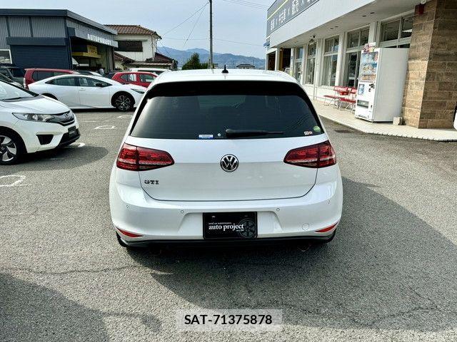 VolksWagen GOLF GTI 2015-02 864380-9