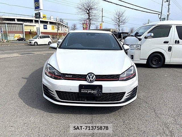 VolksWagen GOLF GTI 2015-02 864380-1