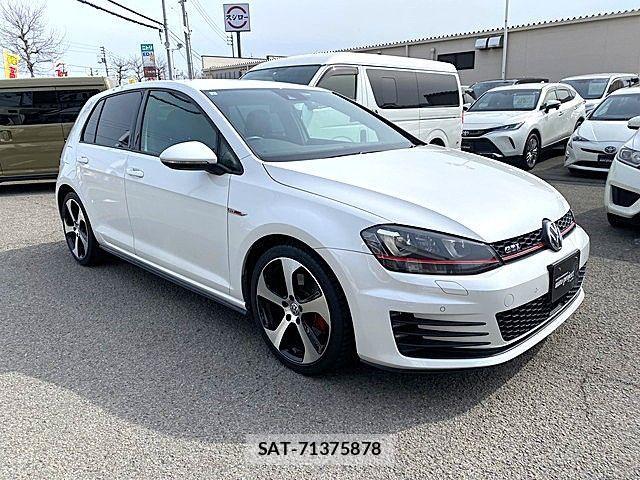 VolksWagen GOLF GTI 2015-02 864380-2