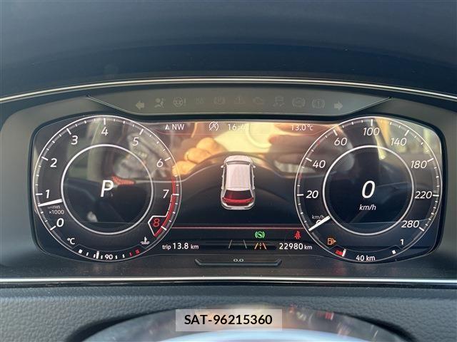 VolksWagen GOLF GTI 2018-11 1000170-17