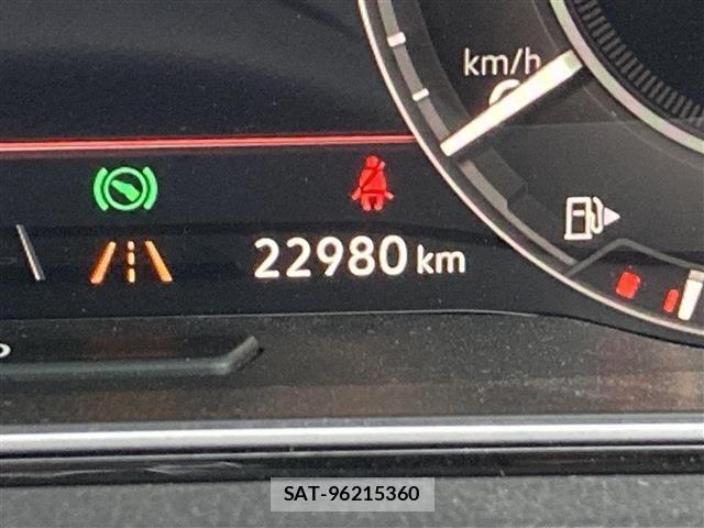 VolksWagen GOLF GTI 2018-11 1000170-27