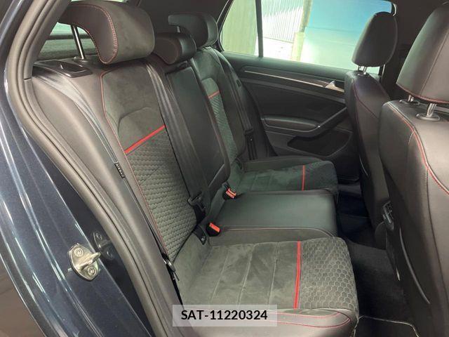 VolksWagen GOLF GTI 2019-08 1226314-9