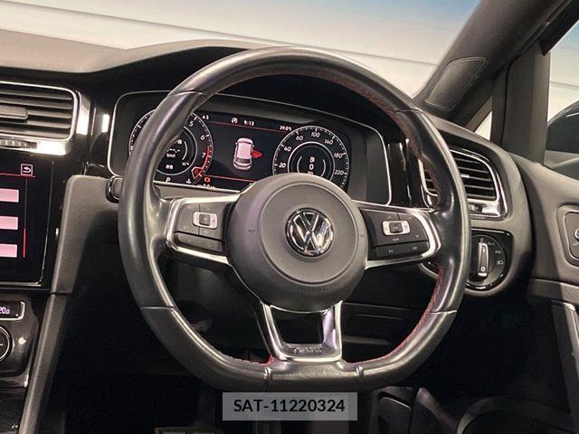 VolksWagen GOLF GTI 2019-08 1226314-11