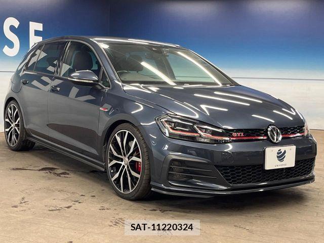VolksWagen GOLF GTI 2019-08 1226314-16