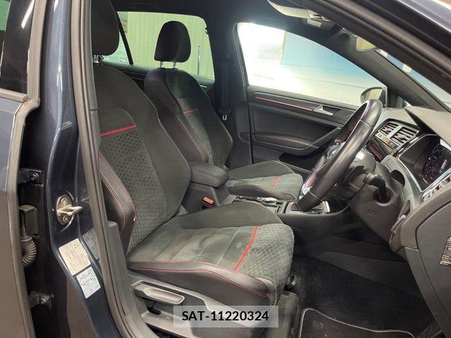 VolksWagen GOLF GTI 2019-08 1226314-8