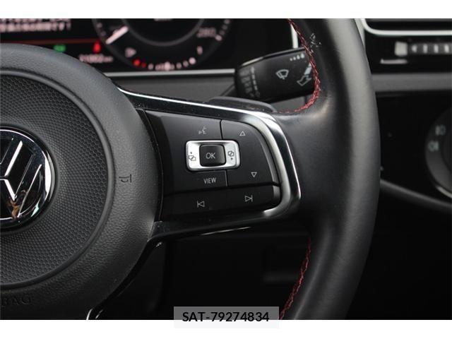 VolksWagen GOLF GTI 2019-03 2011132-11