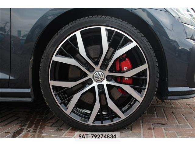 VolksWagen GOLF GTI 2019-03 2011132-16