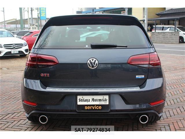 VolksWagen GOLF GTI 2019-03 2011132-4