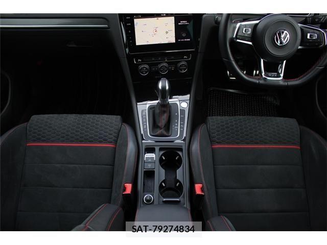 VolksWagen GOLF GTI 2019-03 2011132-8