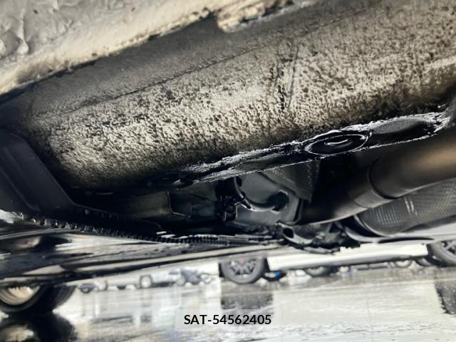 VolksWagen GOLF GTI 2017-03 2402621-8