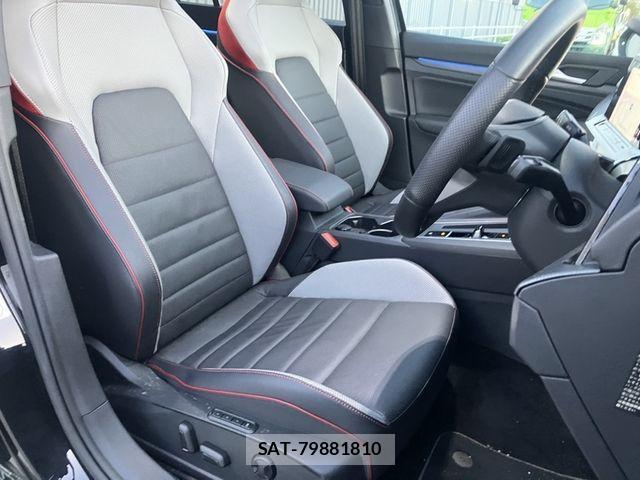 VolksWagen GOLF GTI 2022-08 6023084-10