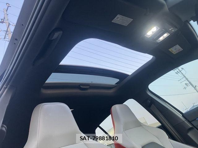 VolksWagen GOLF GTI 2022-08 6023084-12