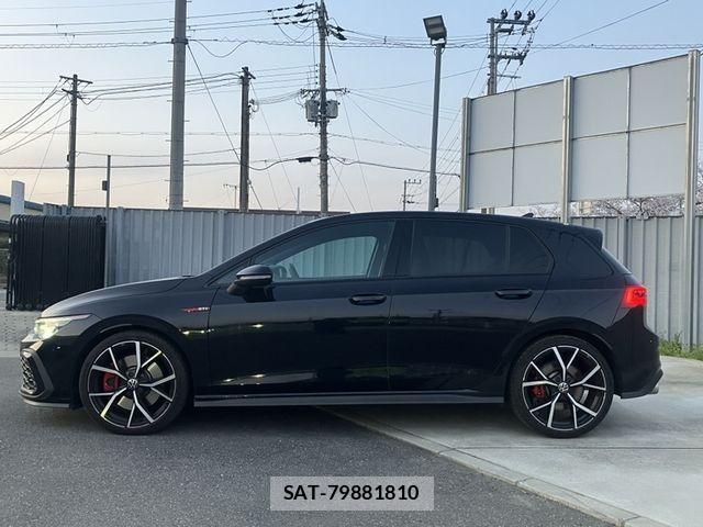 VolksWagen GOLF GTI 2022-08 6023084-4