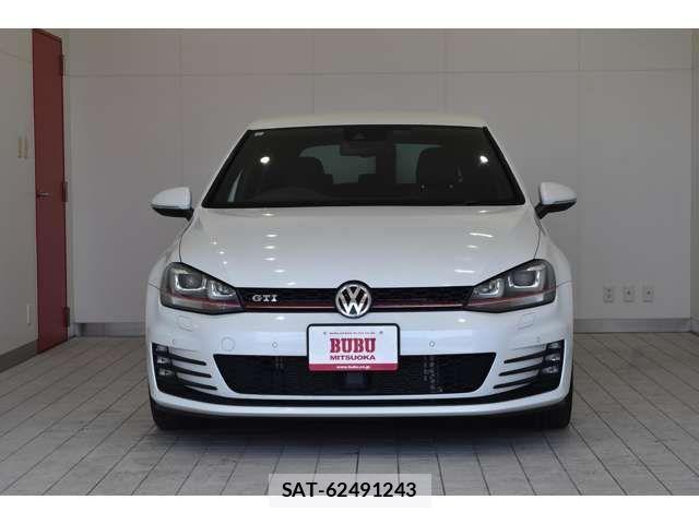 VolksWagen GOLF GTI 2015-04 6615691-2