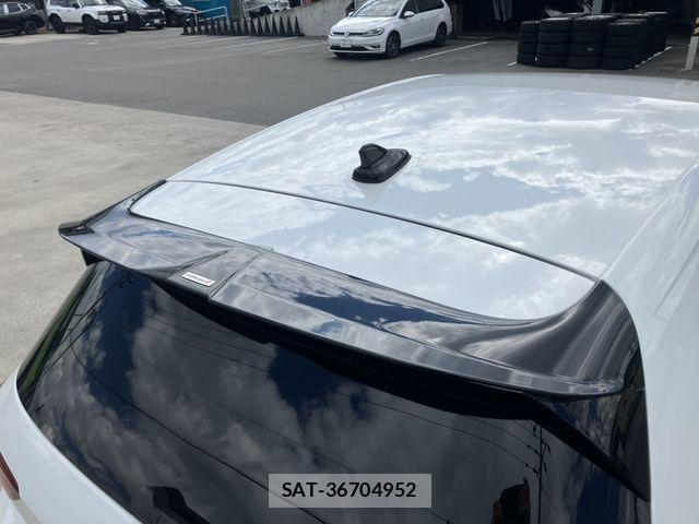 VolksWagen GOLF GTI 2022-12 6678774-11