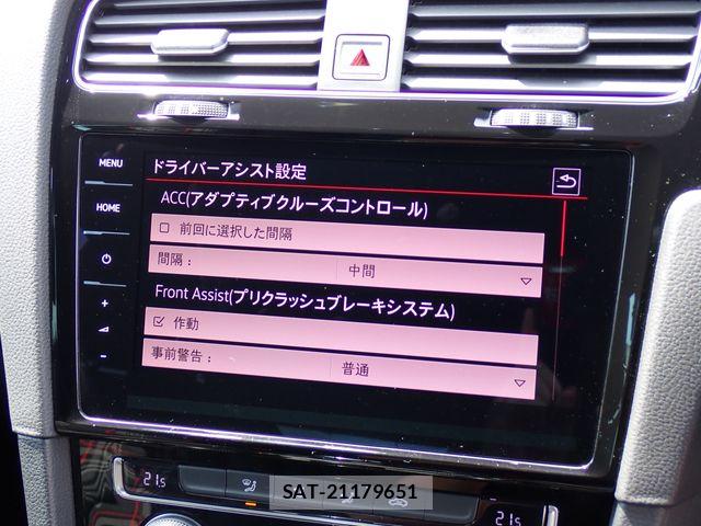 VolksWagen GOLF GTI 2018-08 7061373-11