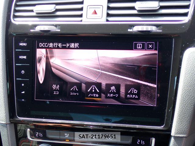 VolksWagen GOLF GTI 2018-08 7061373-14