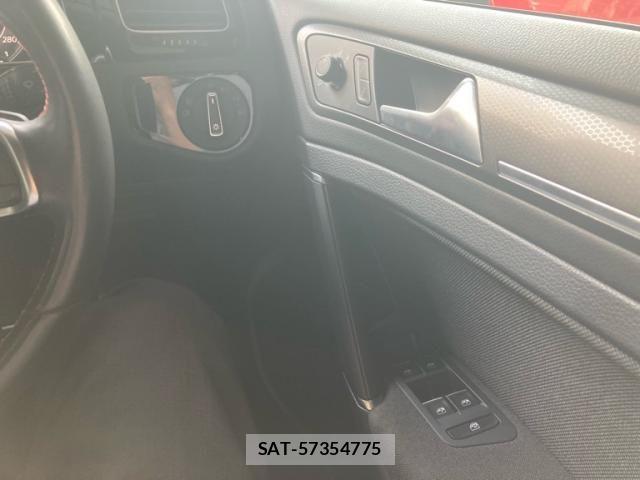 VolksWagen GOLF GTI 2018-08 7331184-15