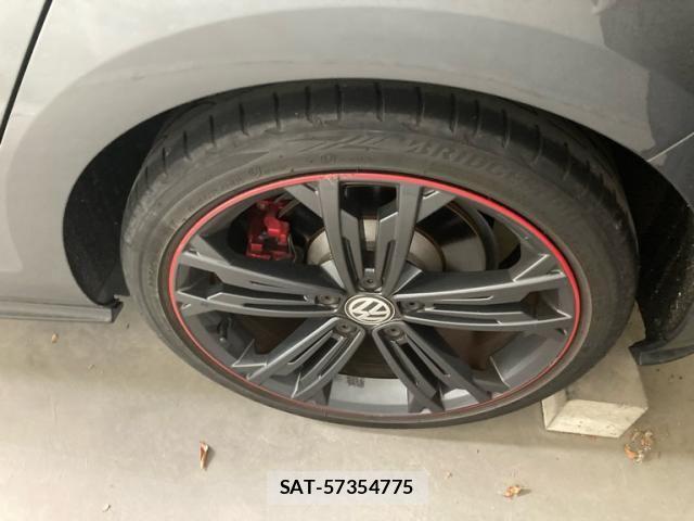 VolksWagen GOLF GTI 2018-08 7331184-4
