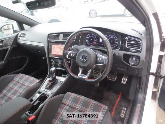 VolksWagen GOLF GTI 2018-09 7331183-1