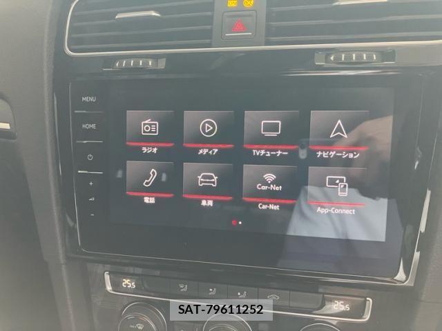 VolksWagen GOLF GTI 2017-09 7331175-13