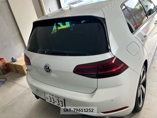 VolksWagen GOLF GTI 2017-09 7331175-1