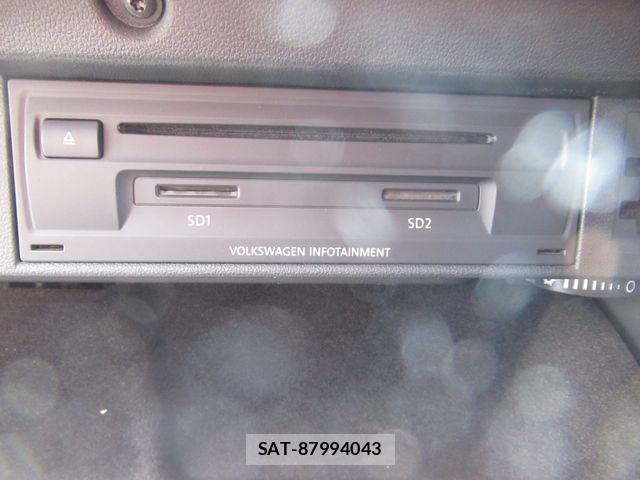 VolksWagen GOLF GTI 2016-11 7360470-18