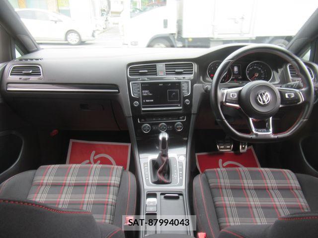 VolksWagen GOLF GTI 2016-11 7360470-1