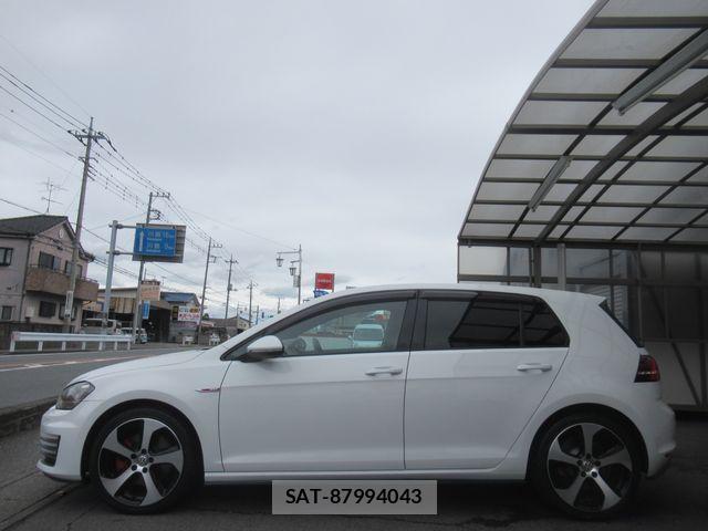 VolksWagen GOLF GTI 2016-11 7360470-3