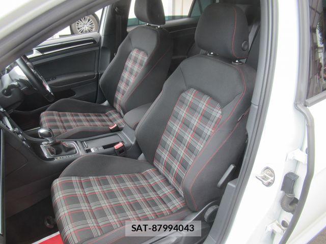 VolksWagen GOLF GTI 2016-11 7360470-6