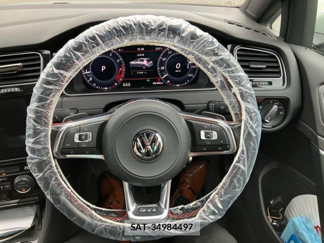 VolksWagen GOLF GTI 2017-05 7360472-14
