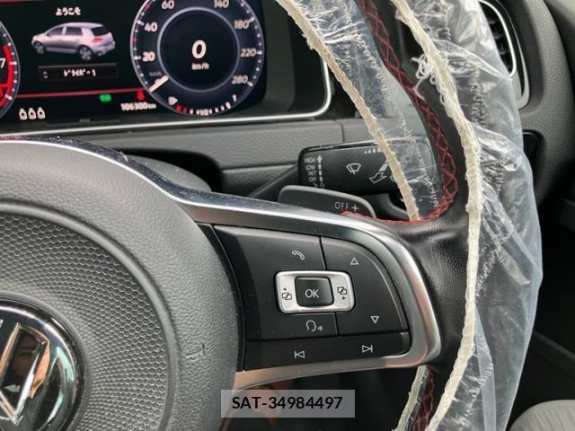 VolksWagen GOLF GTI 2017-05 7360472-15
