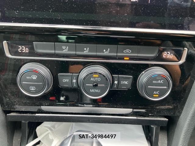 VolksWagen GOLF GTI 2017-05 7360472-23