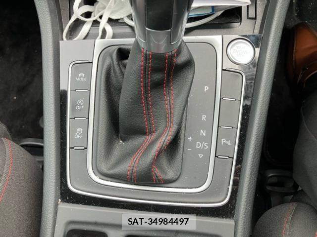 VolksWagen GOLF GTI 2017-05 7360472-24