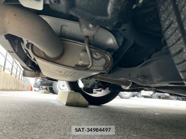 VolksWagen GOLF GTI 2017-05 7360472-5