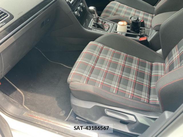 VolksWagen GOLF GTI 2014-03 7458826-10