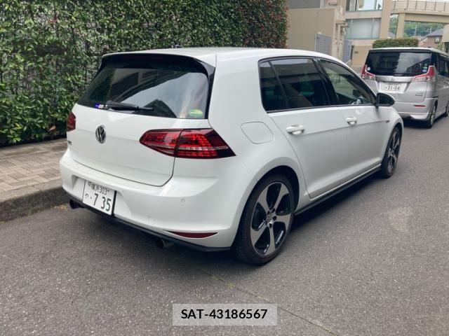 VolksWagen GOLF GTI 2014-03 7458826-2