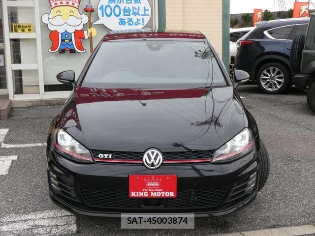 VolksWagen GOLF GTI 2016-11 7503712-13