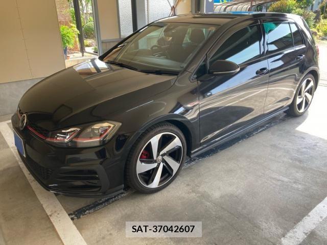 VolksWagen GOLF GTI 2017-08 7510449-0