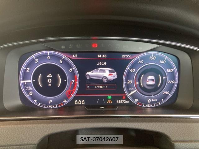 VolksWagen GOLF GTI 2017-08 7510449-19