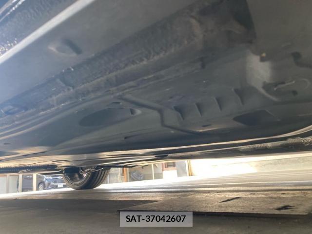 VolksWagen GOLF GTI 2017-08 7510449-5