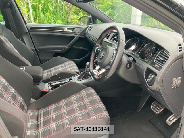 VolksWagen GOLF GTI 2014-09 7621325-10