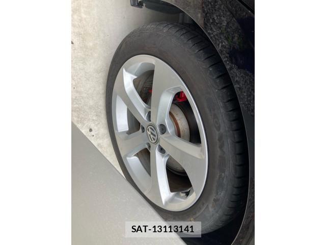 VolksWagen GOLF GTI 2014-09 7621325-13