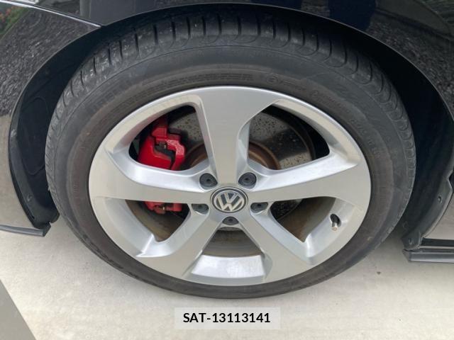 VolksWagen GOLF GTI 2014-09 7621325-14