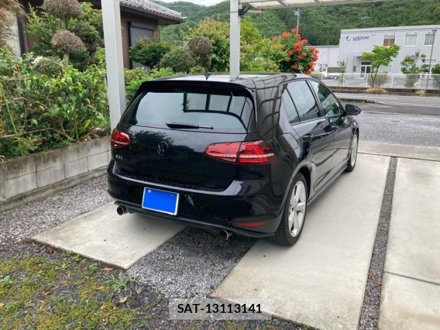 VolksWagen GOLF GTI 2014-09 7621325-2
