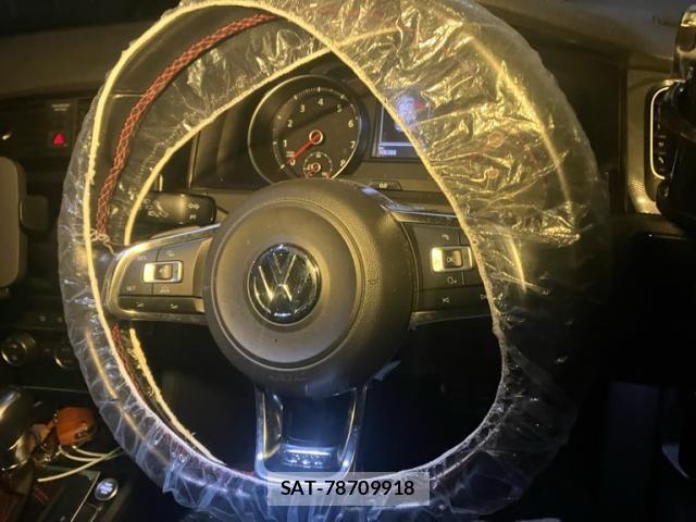 VolksWagen GOLF GTI 2013-11 7621326-10