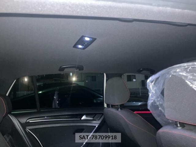 VolksWagen GOLF GTI 2013-11 7621326-15