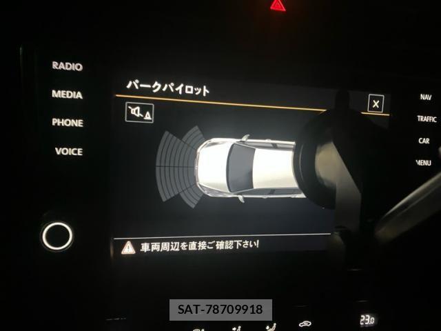 VolksWagen GOLF GTI 2013-11 7621326-17